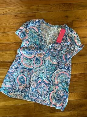 Lilly Pulitzer Aqua, Blue & Pink Paisley V-Neck Short Sleeve Top